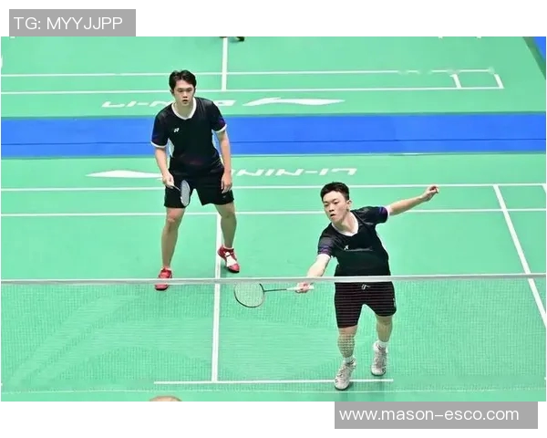 赛后分析:上海羽毛球队与北京羽毛球队的战术意识与表现对比 赛后分析:上海羽毛球队与北京羽毛球队的战术意识与表现对比