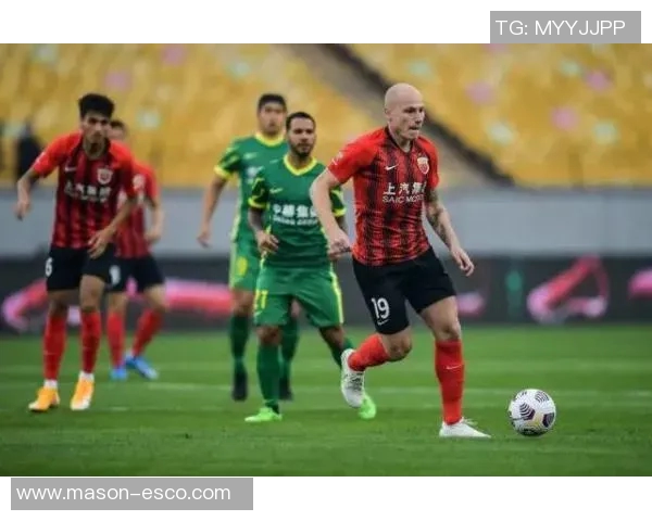 深圳足球队强势领跑联赛积分榜以50分稳居第一位置